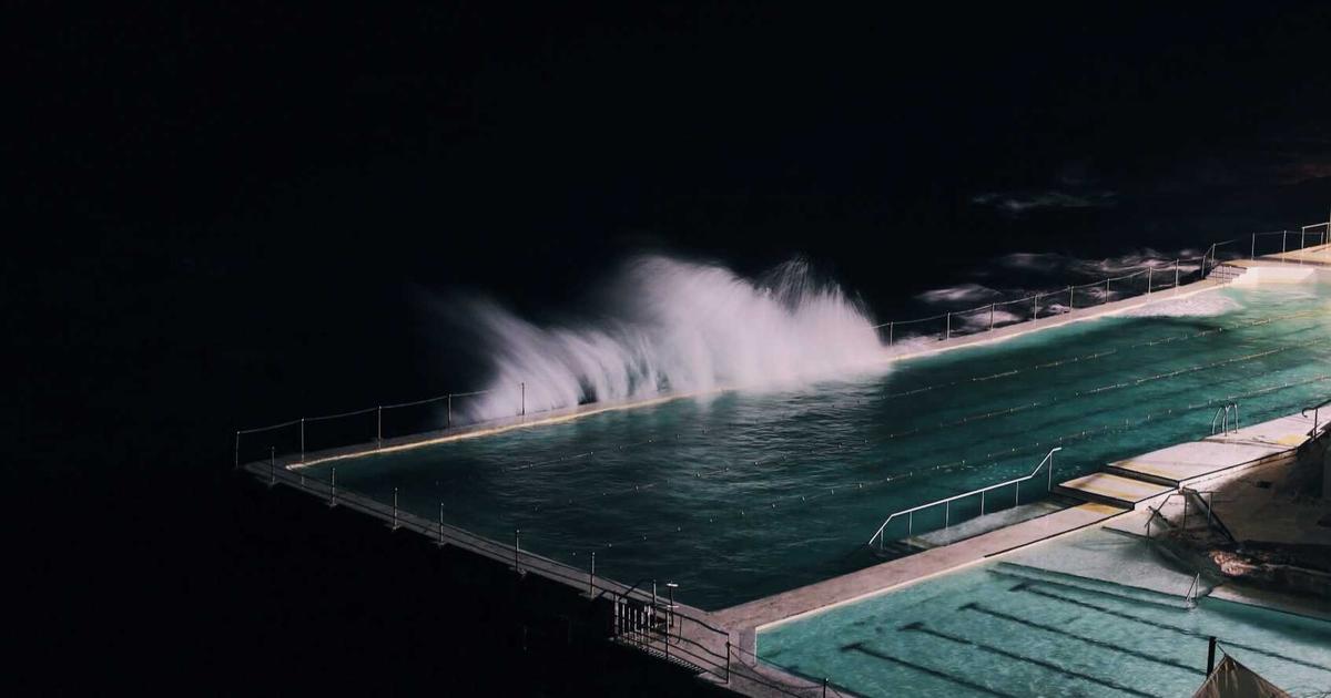 告别传统建站！揭秘AI如何赋能新媒体运营与小程序开发