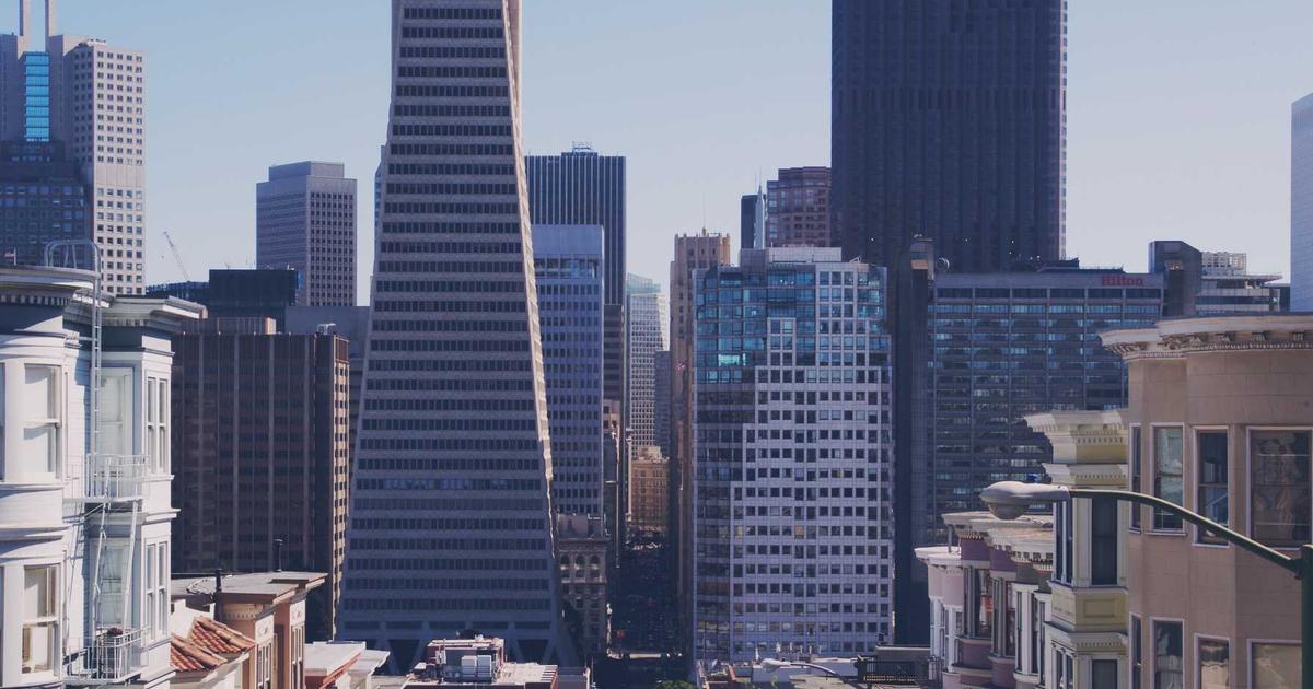 郑州小程序开发不只是“做个App”：如何用轻量应用把线下流量变成24小时在线的私域订单？
